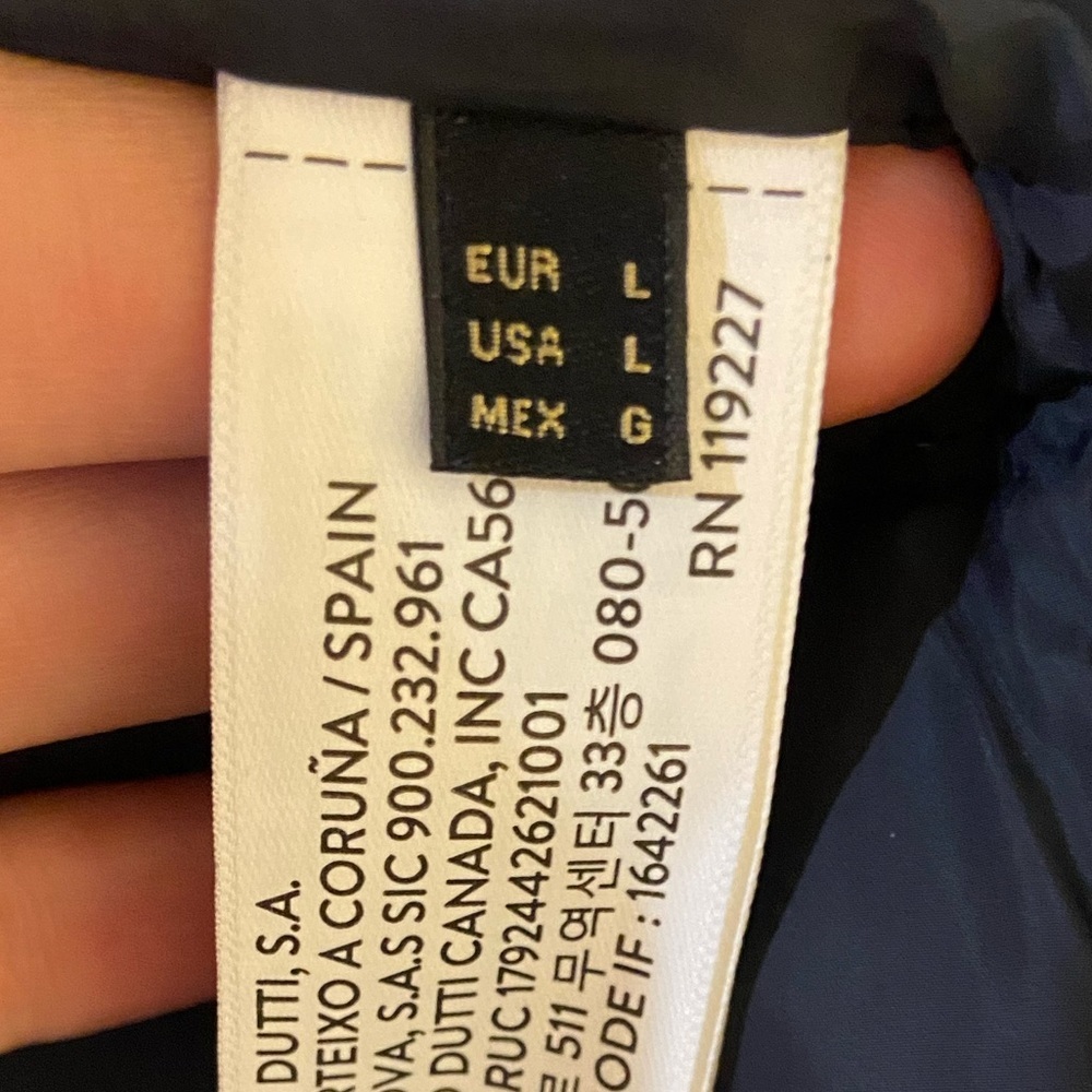 Massimo Dutti black down filled water repellent zip front jacket men. Large - Picture 12 of 14